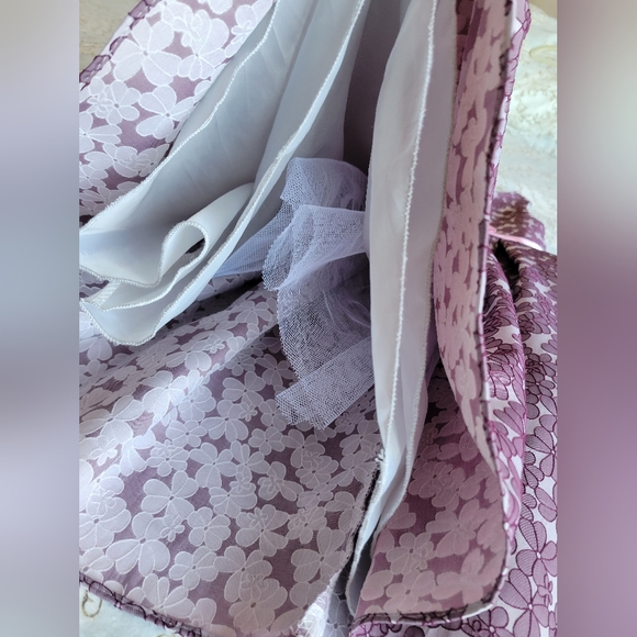 NWOT Girls size 6 Dress with tulle underskirt. Zipper and sash at back. - Picture 2 of 6